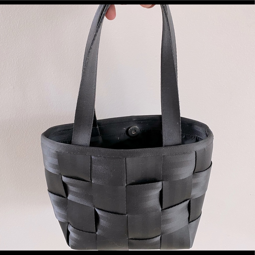 Black Seatbelt Hand Bag